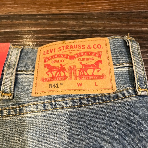 Levi's 541 Athletic Taper Jeans Mens 44x34 All Seasons Tech Stretch NEW w/ Tags - Picture 5 of 7